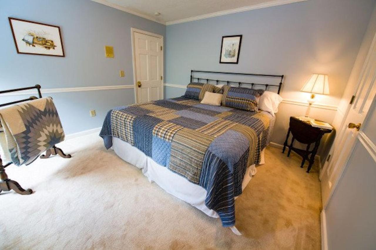 Blue Heaven Bed & Breakfast ブルーリッジ山脈 エクステリア 写真